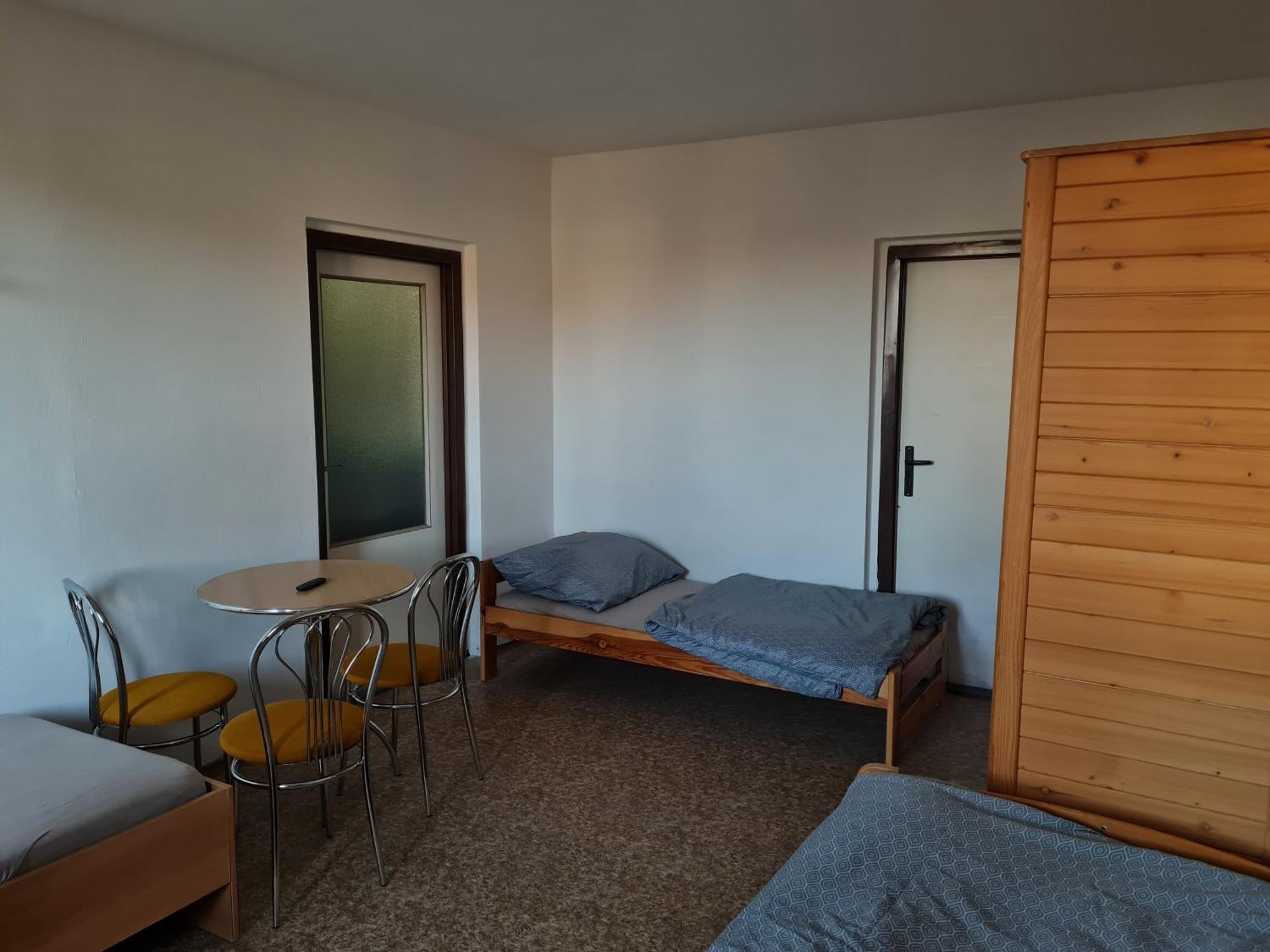 Modern Urban Loft Apartment Opava Ngoại thất bức ảnh