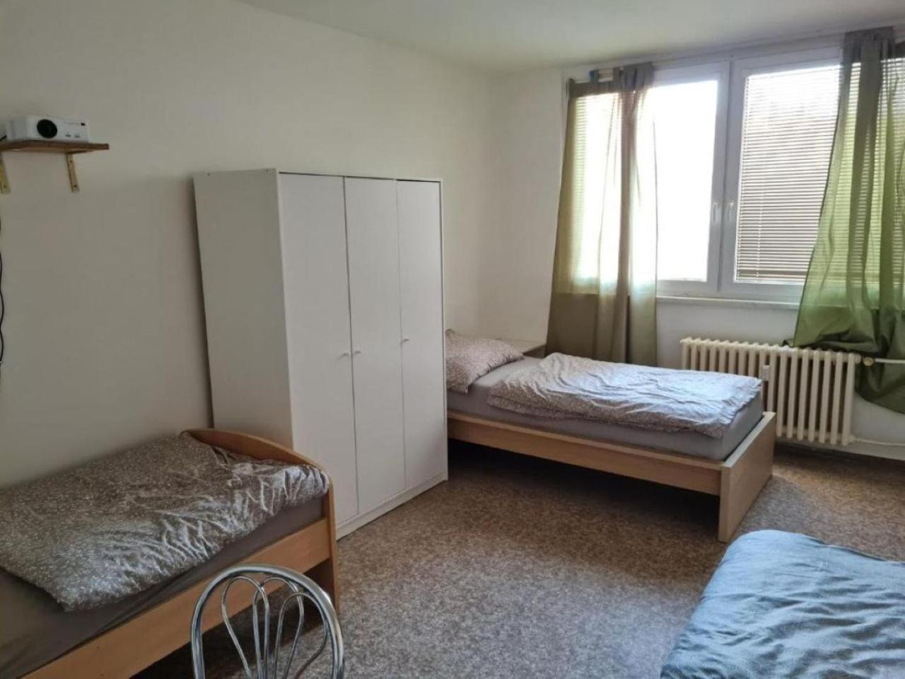 Modern Urban Loft Apartment Opava Ngoại thất bức ảnh